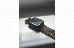 Használt Apple Watch S8 eredeti dobozában