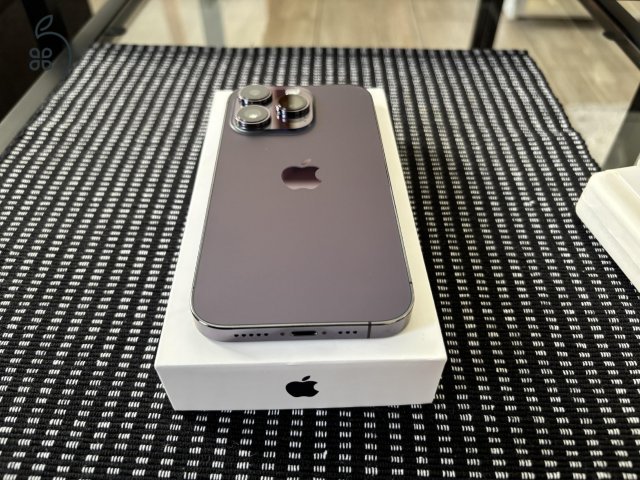 iPhone 14 Pro 128 GB (mélylila) - Garanciával és Pitaka tokkal