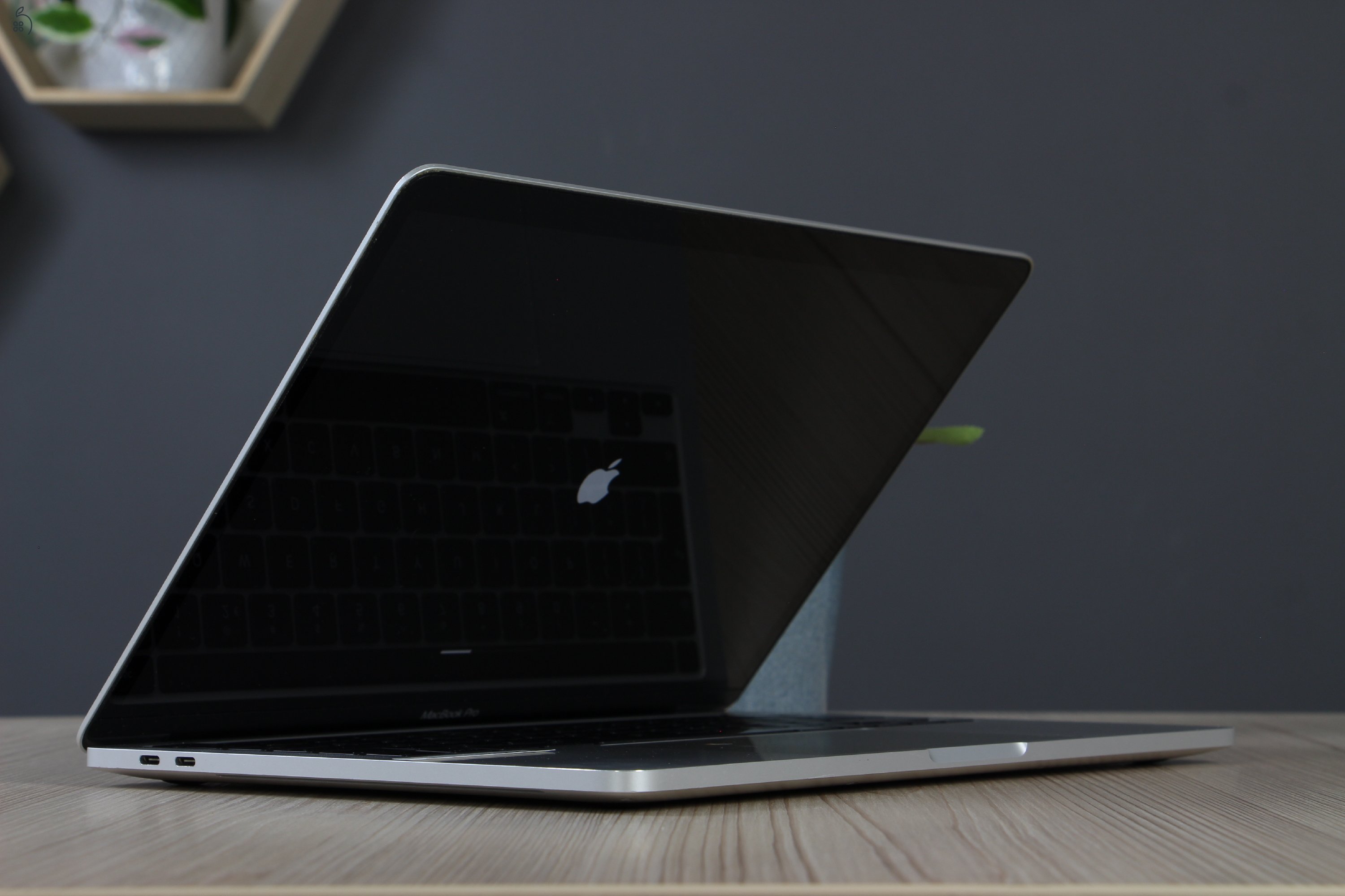 Apple Macbook Pro 13