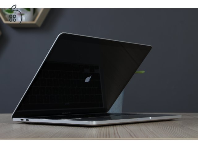 Apple Macbook Pro 13