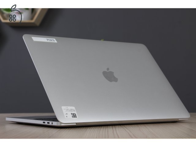 Apple Macbook Pro 13