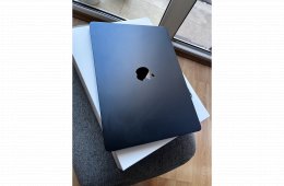 MacBook Air Apple M3 chippel 256 GB SSD/8 GB RAM
