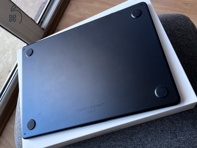 MacBook Air Apple M3 chippel 256 GB SSD/8 GB RAM