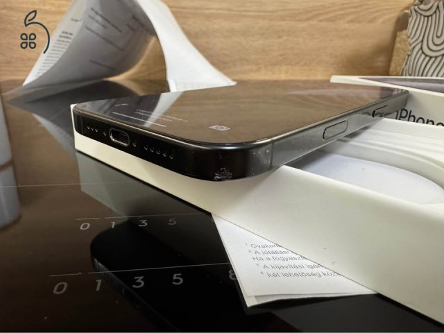 Apple Iphone 16 Pro, 128Gb, 2027.09.19.-ig gyári garancia!
