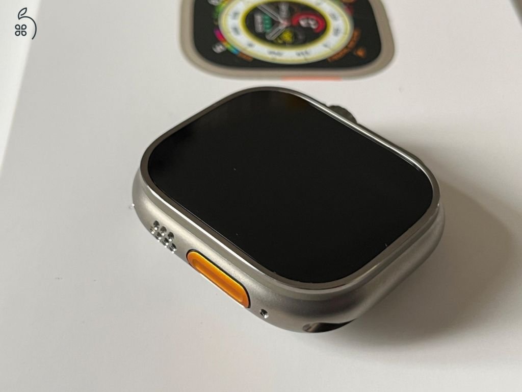 Apple Watch Ultra + Pitaka Aramid Air Case
