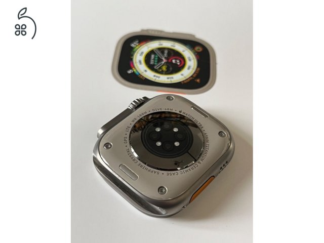 Apple Watch Ultra + Pitaka Aramid Air Case