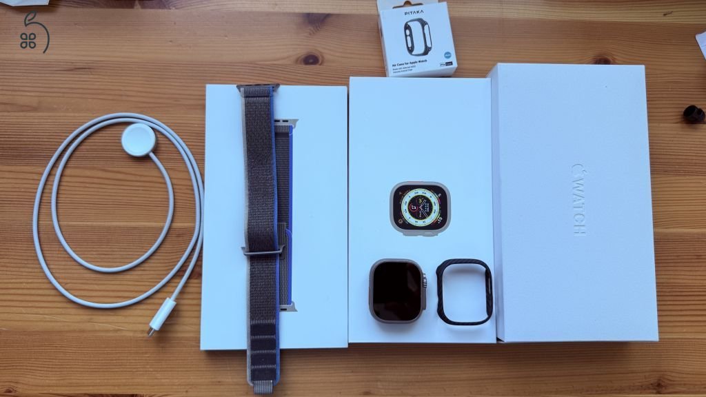 Apple Watch Ultra + Pitaka Aramid Air Case