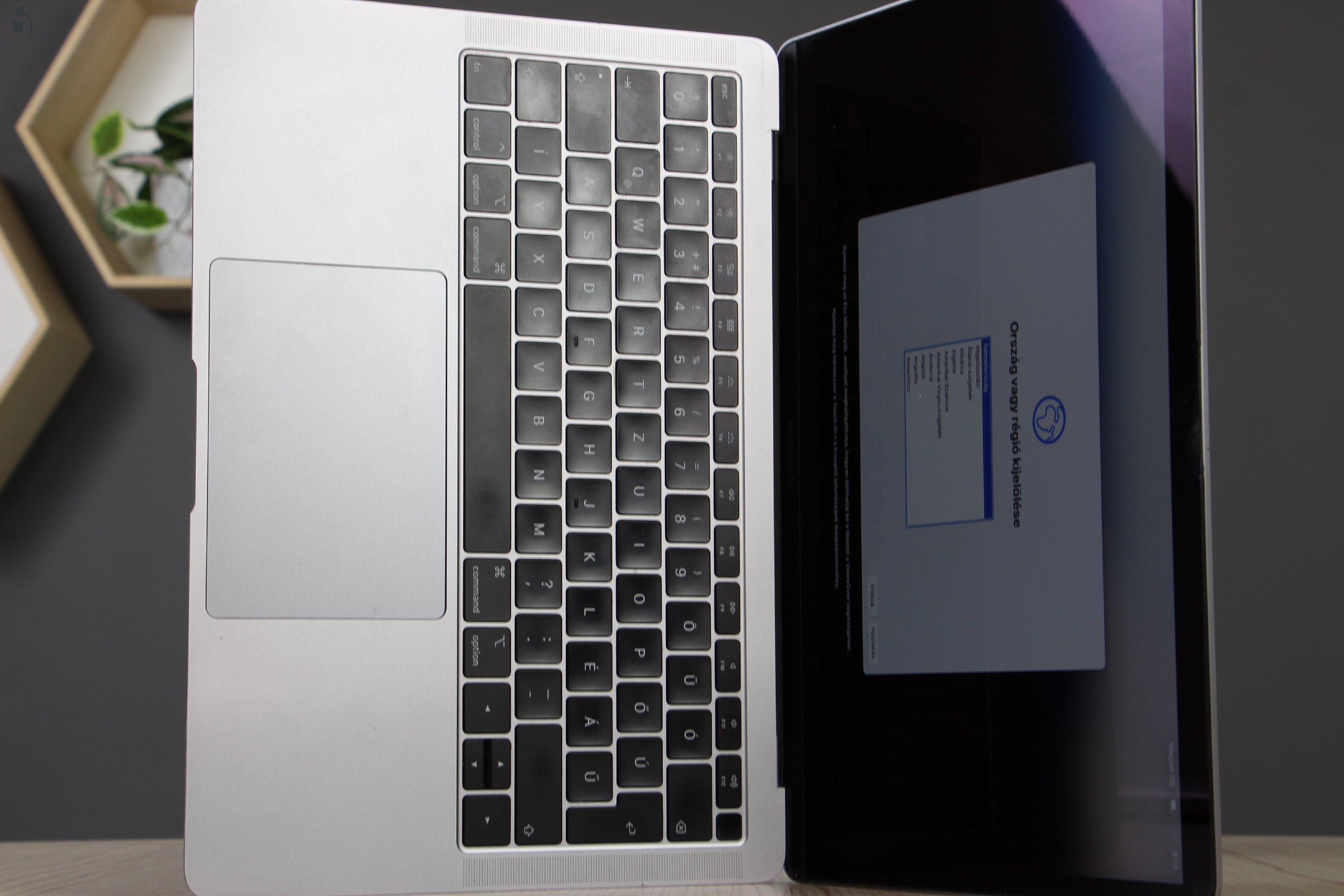 Apple Macbook Air 13