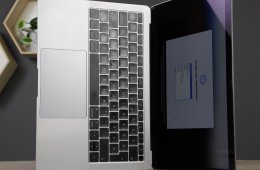 Apple Macbook Air 13