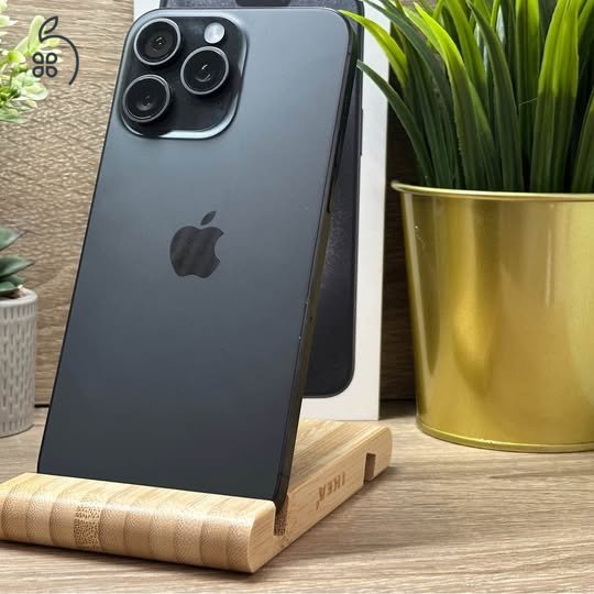 iPhone 15 Pro Max 256GB Fekete, Független - Garancia, Számla