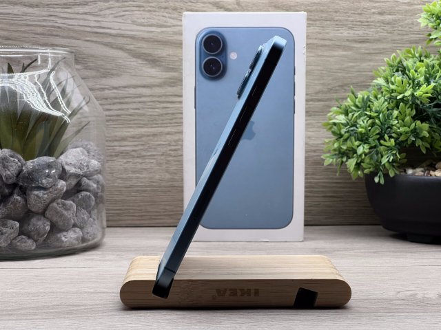 Hibátlan iPhone 16 Plus Teal 128GB 2 ÉV Garanciával Számlával Aksi 100%