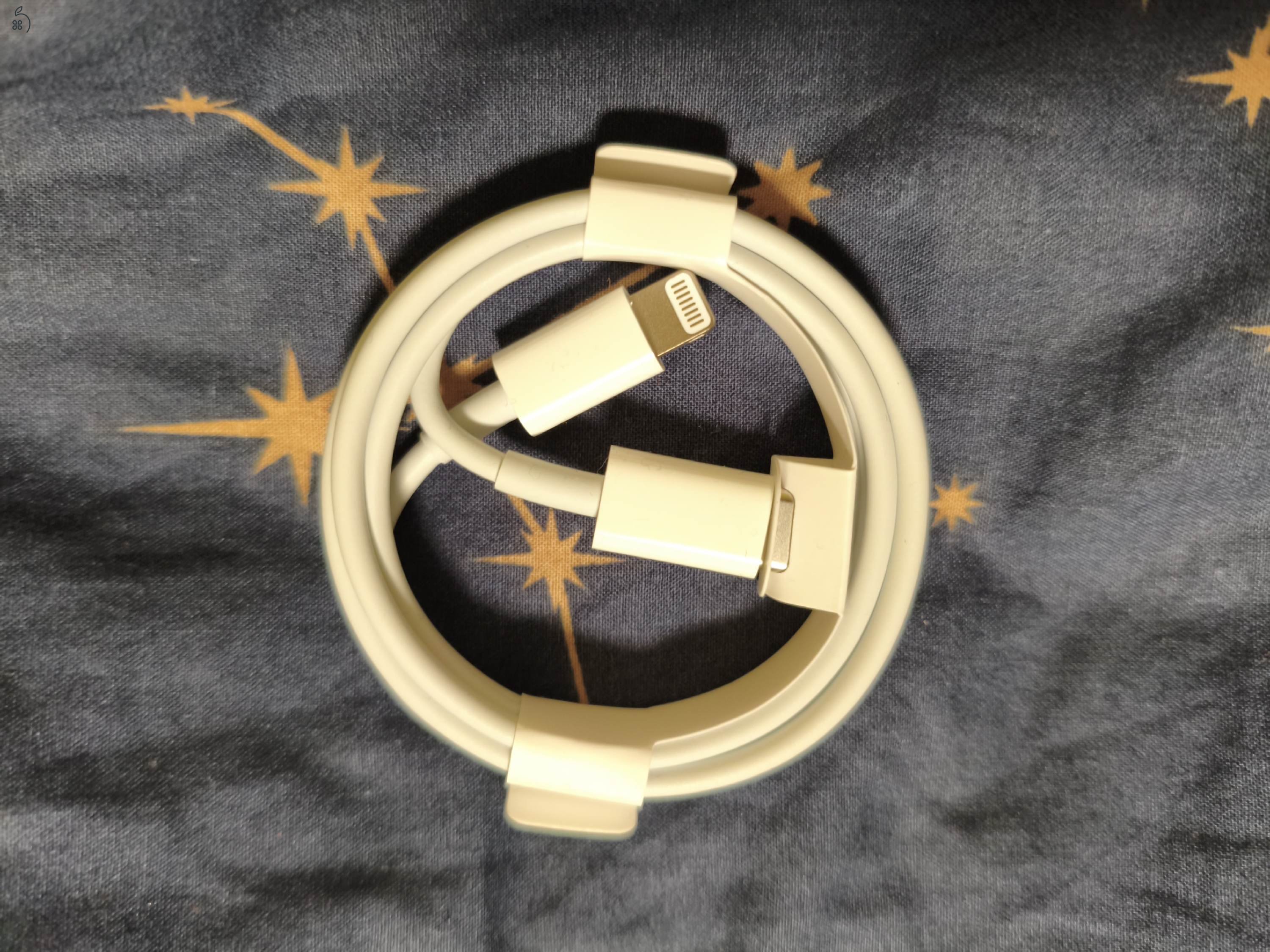 Apple USB C Lightning kábel (1 m)
