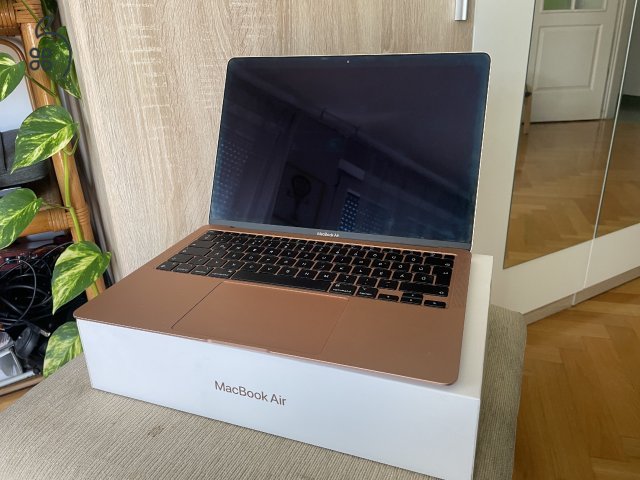 MacBook Air 13