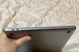 Apple MacBook Pro 16