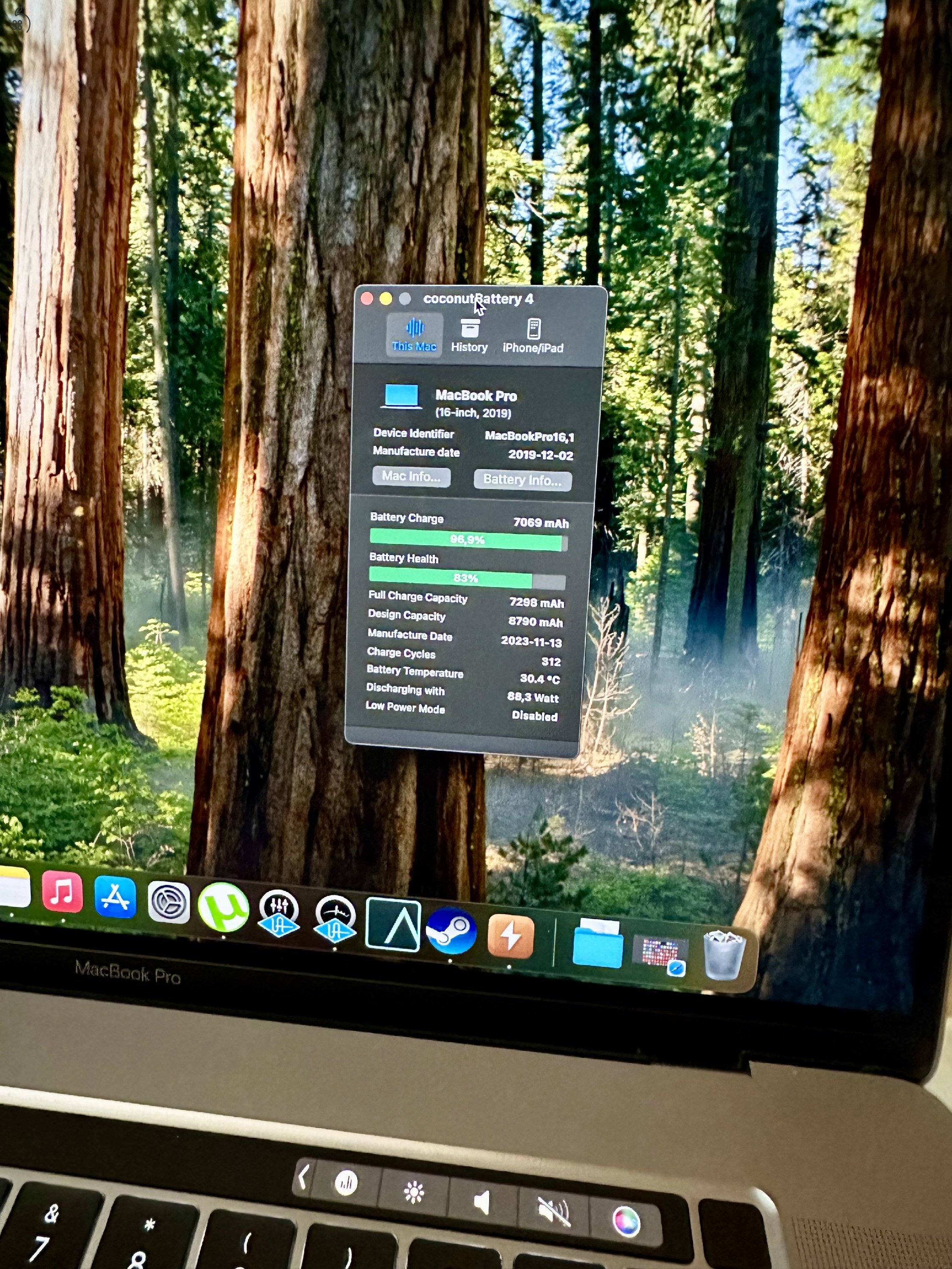 Apple MacBook Pro 16