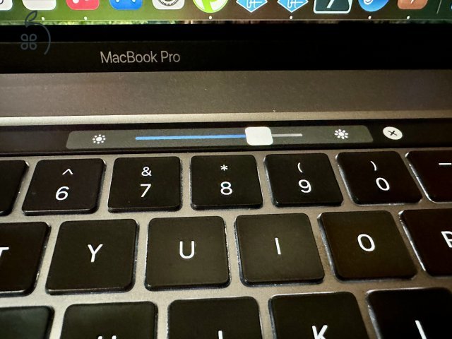 Apple MacBook Pro 16