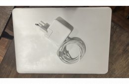 Megkímélt MacBook Air