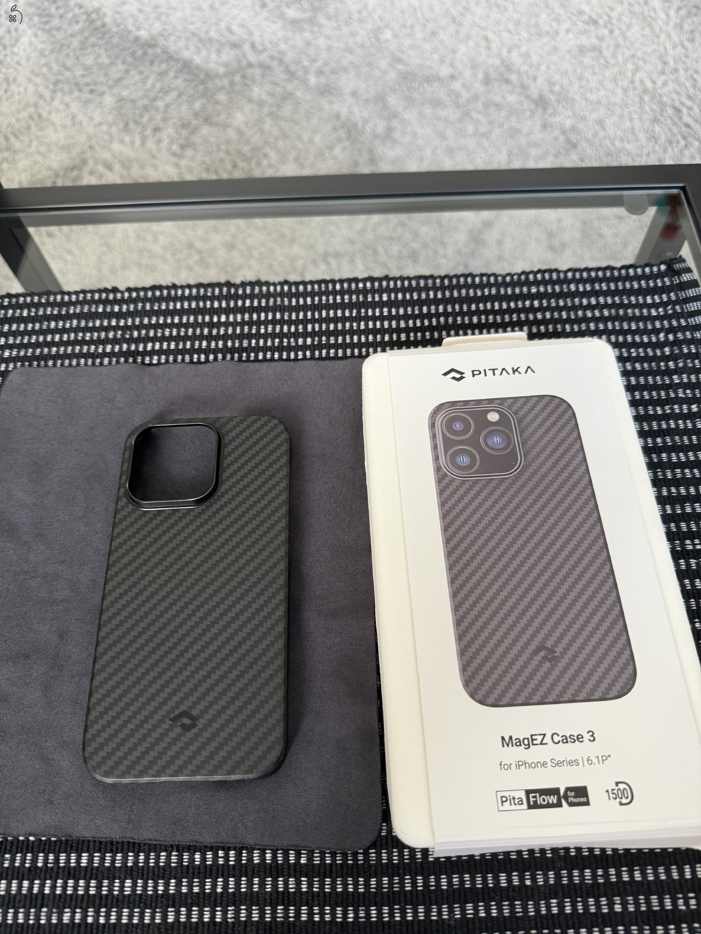  Pitaka MagEZ Case 3 tok (iPhone 14 Pro készülékhez)
