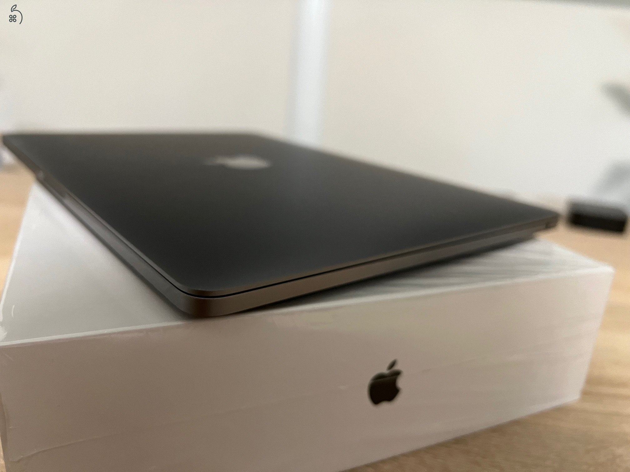 MacBook Pro i5 Új állapot!!!