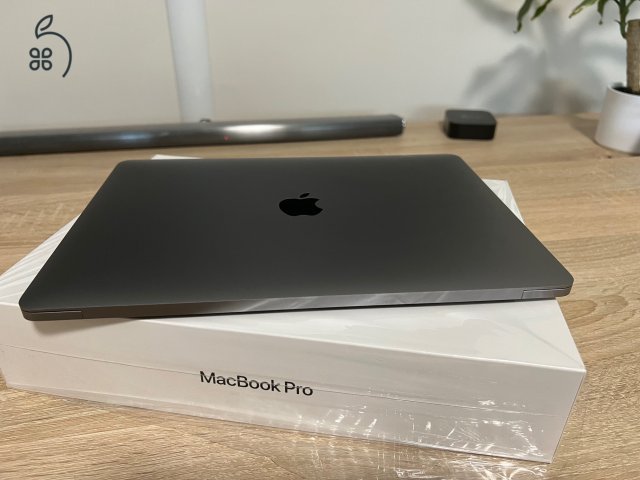 MacBook Pro i5 Új állapot!!!