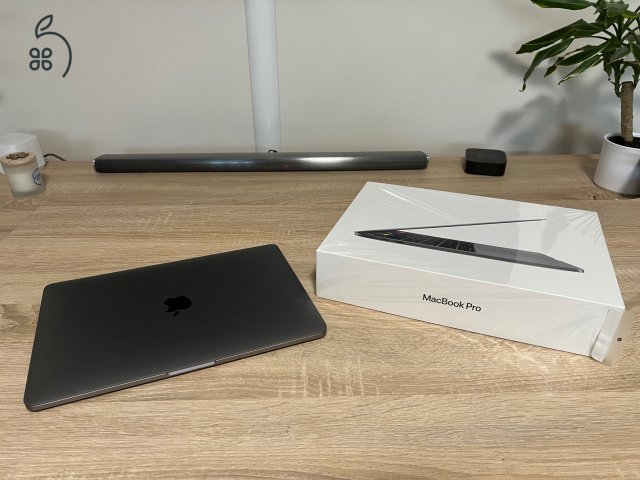 MacBook Pro i5 Új állapot!!!