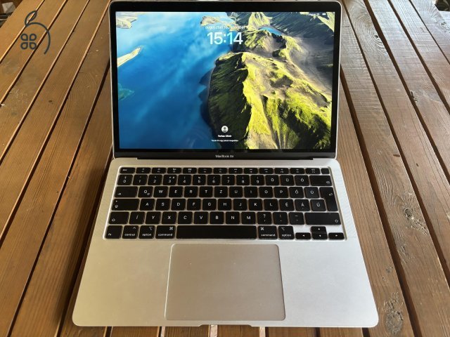 MacBook Air 2020 13” i3 256 GB SSD 8 GB RAM Silver