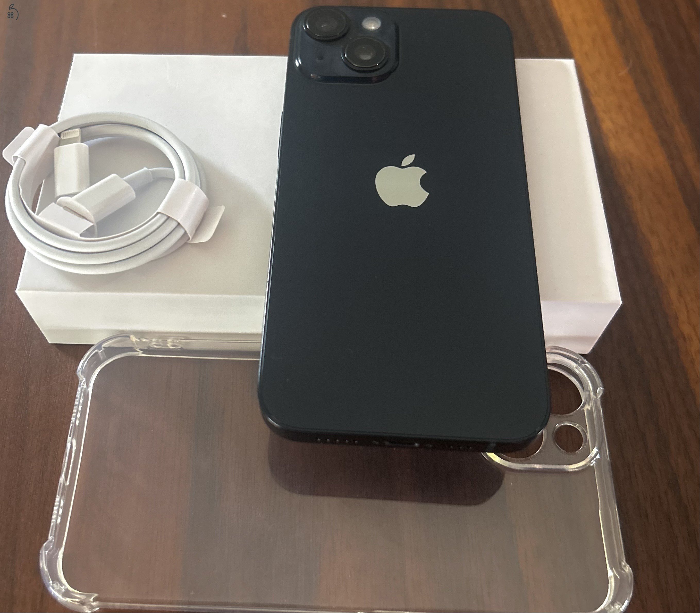Iphone 14 fekete 100 százalékos akumulátorral