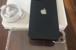 Iphone 14 fekete 100 százalékos akumulátorral