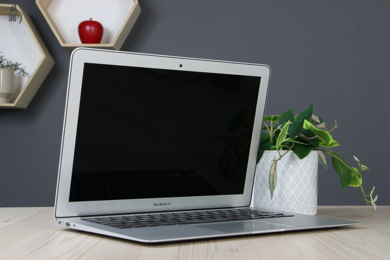MacBook Air 13” (2017) – Megbízható, klasszikus választás a mindennapokra