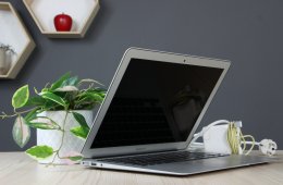 MacBook Air 13” (2017) – Megbízható, klasszikus választás a mindennapokra