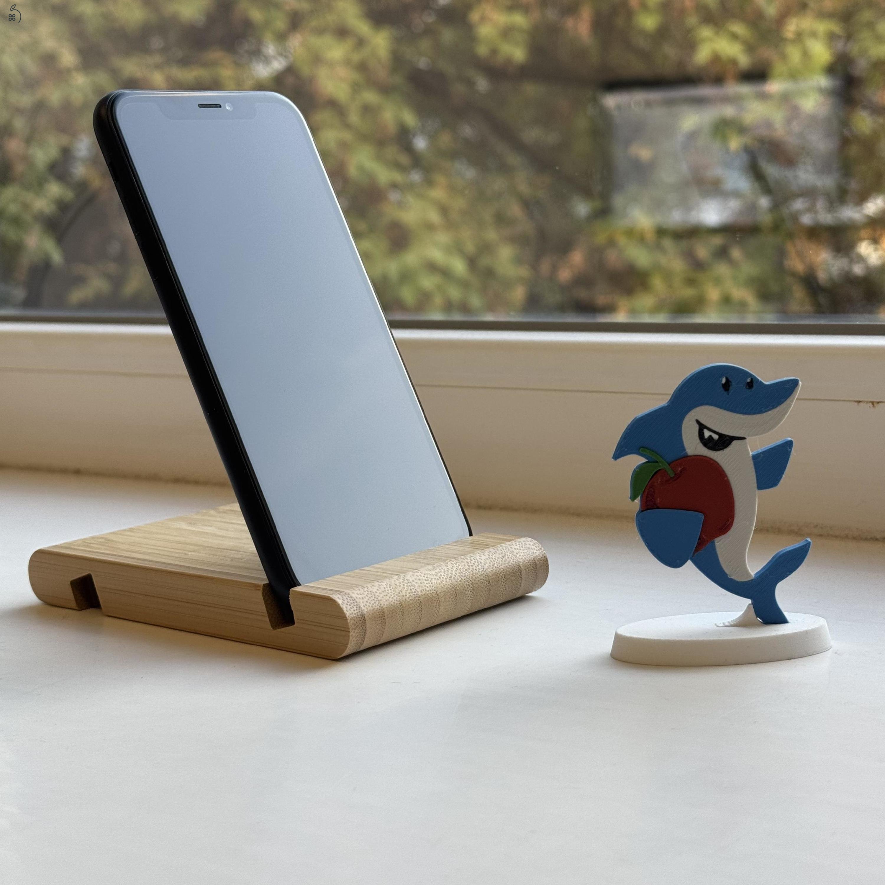 iPhone XR 64GB Black -1 ÉV GARANCIA - Kártyafüggetlen, MS3115