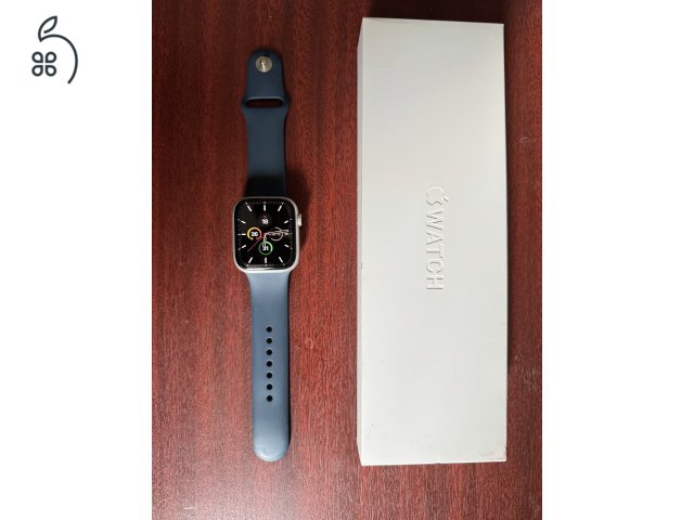 Eladó Apple watch Series 9 45mm GPS Silver