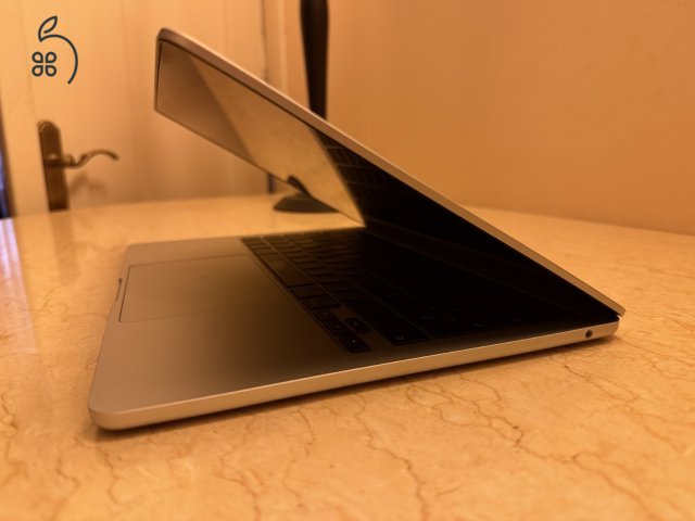Apple Macbook Air 13 M4 2025 silver