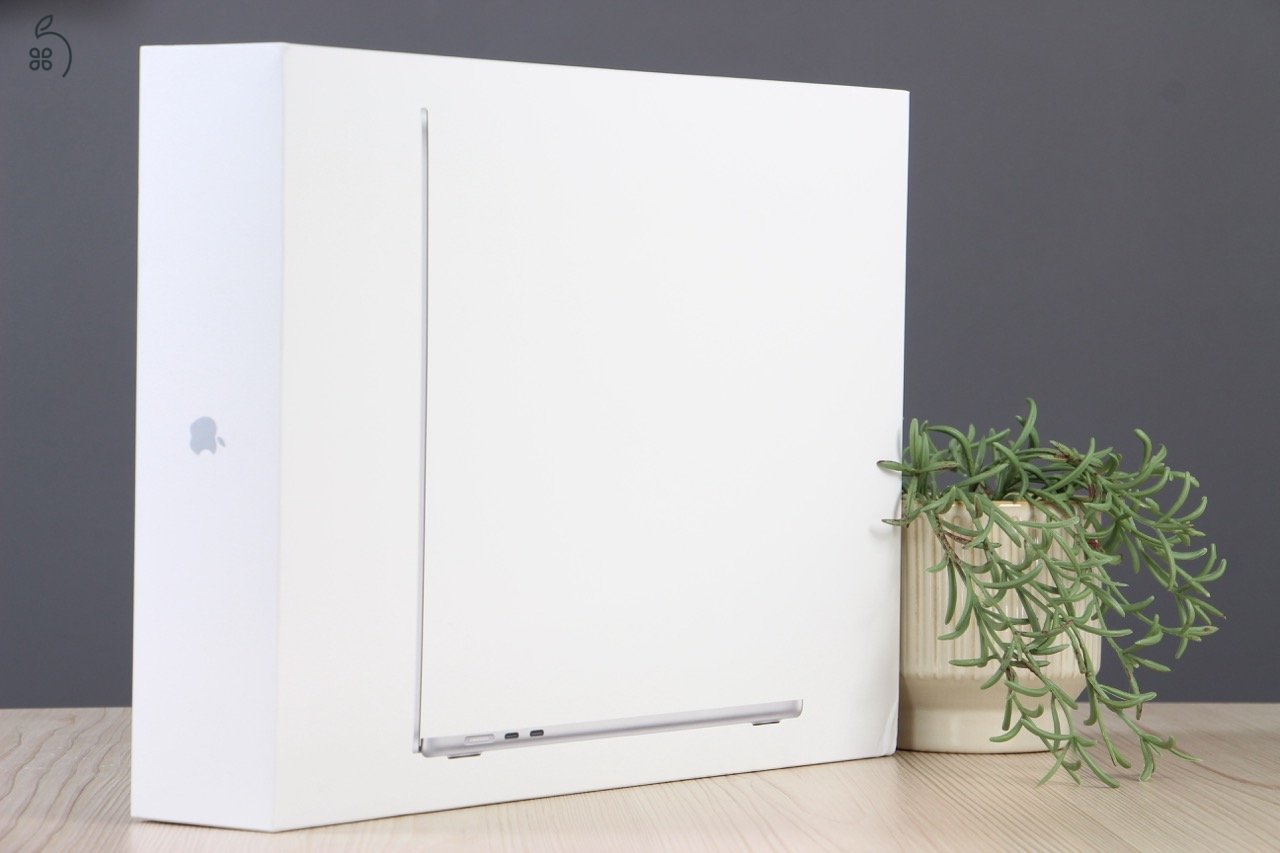 Eladó: MacBook Air 15” M4 – 16GB / 256GB