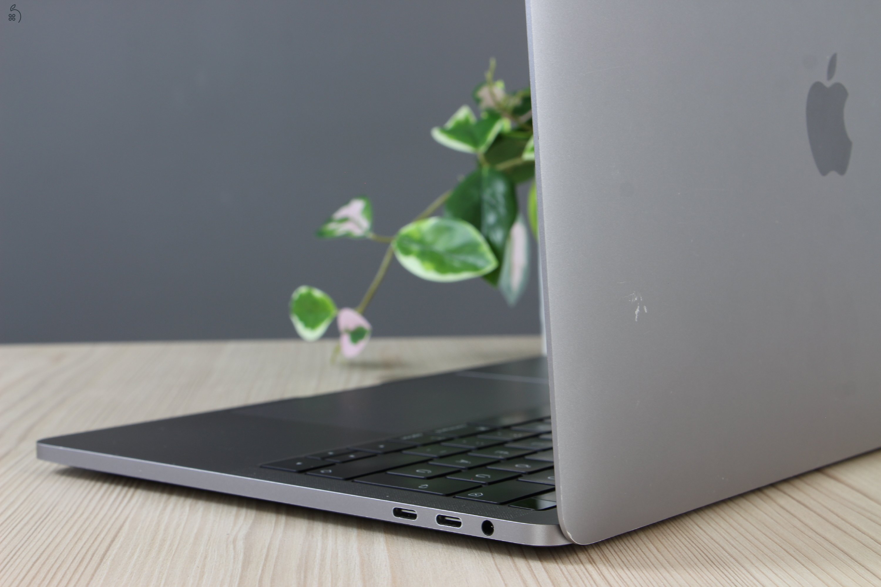 Apple Macbook Pro 13