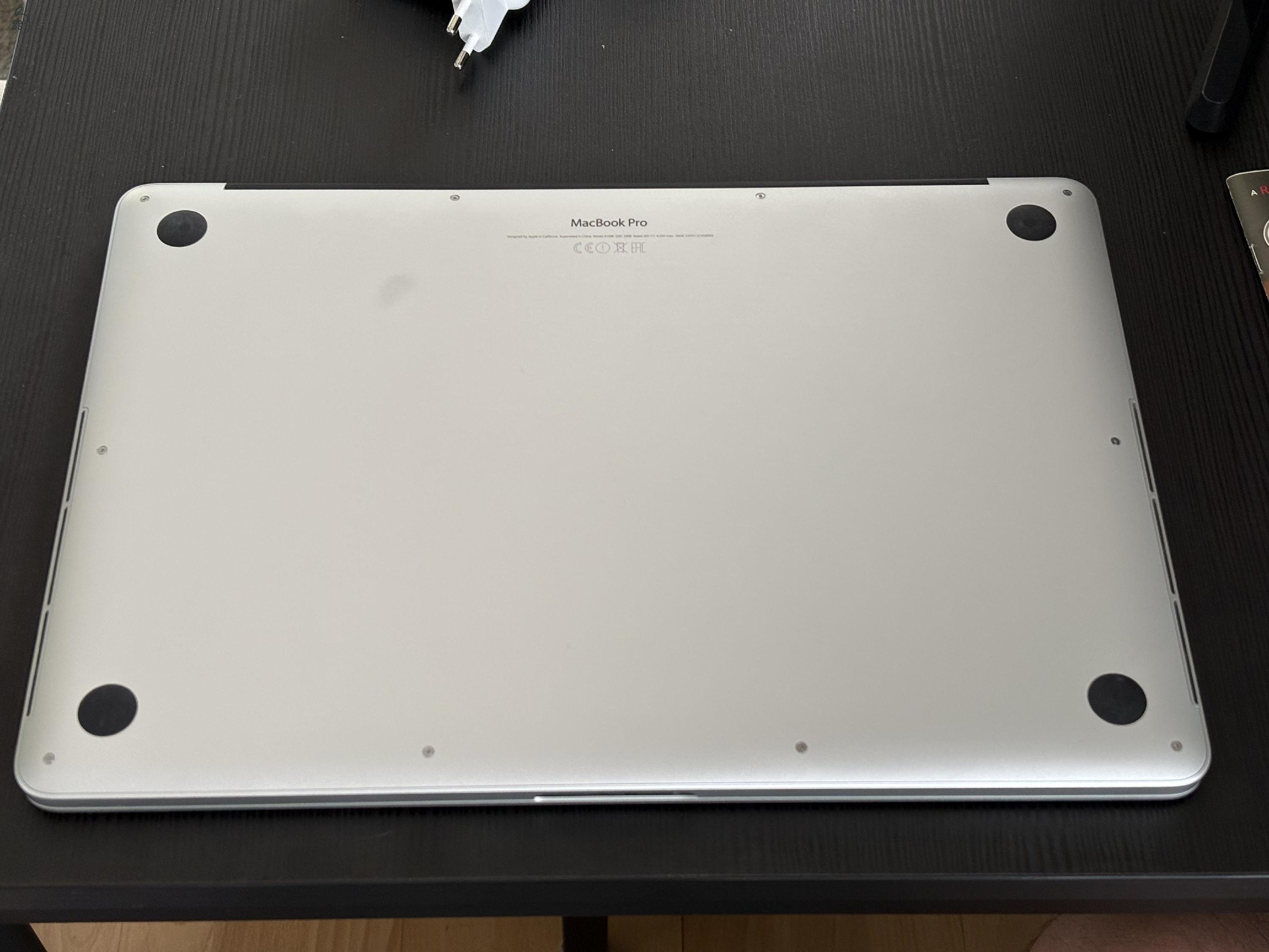 Eladó MacBook Pro 15