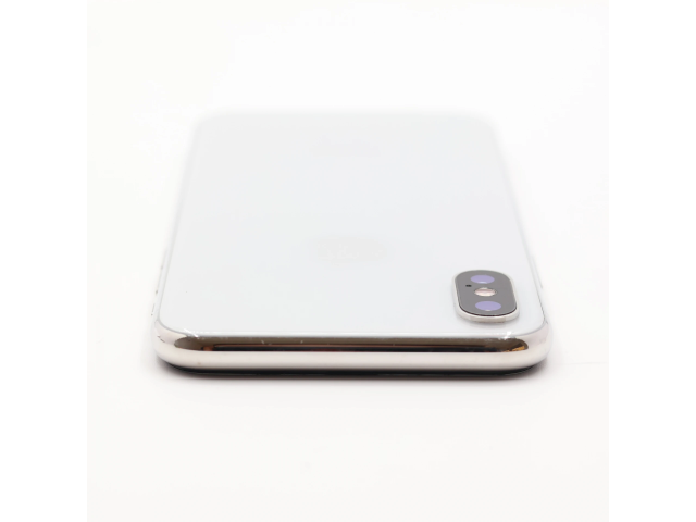+ Ajándékkal és 1 év garanciával! Felújított iPhone X 64 GB Silver