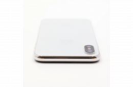 + Ajándékkal és 1 év garanciával! Felújított iPhone X 64 GB Silver