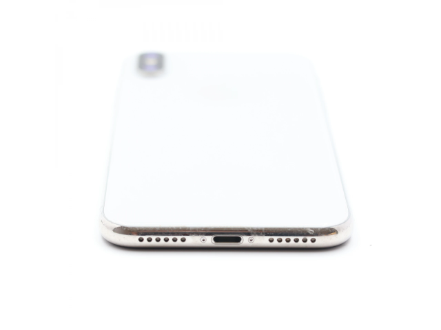 1 év garanciával! Felújított iPhone X 64 GB Silver