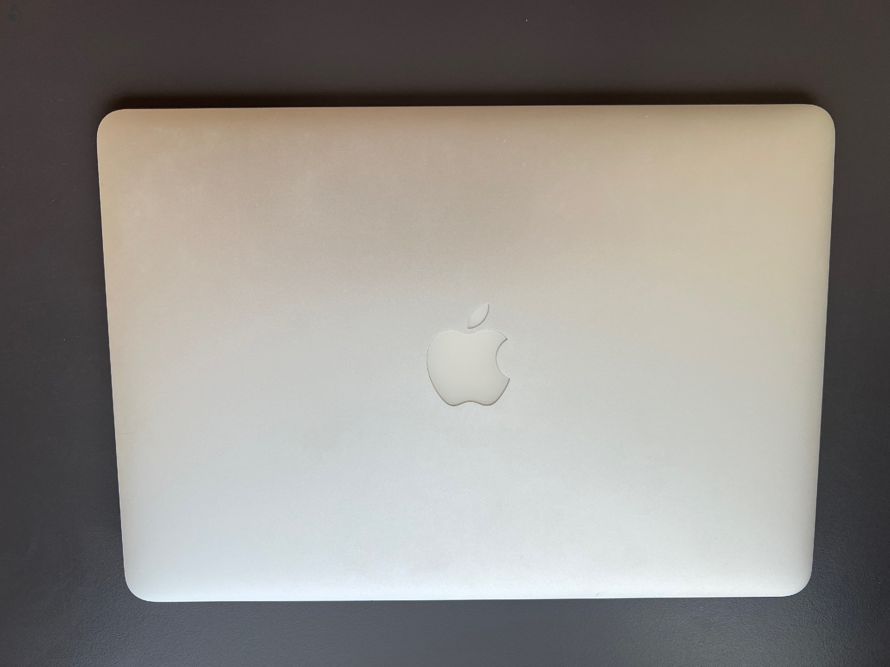 Eladó MacBook Air 