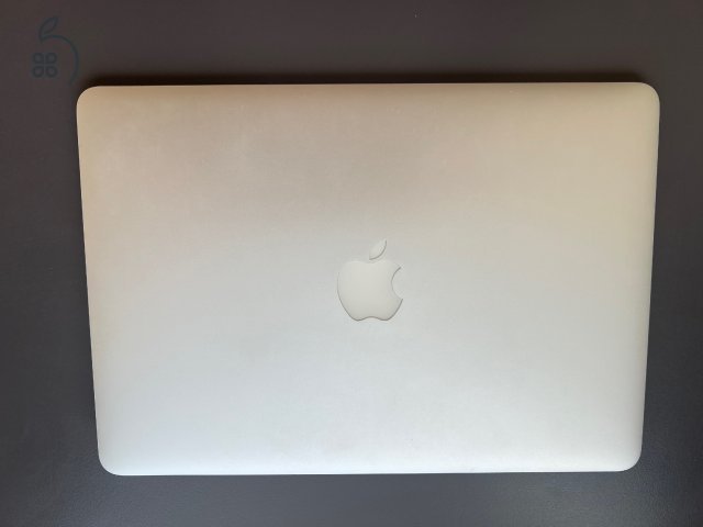 Eladó MacBook Air 