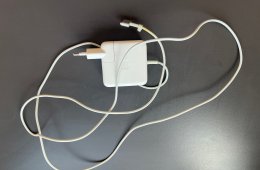 Eladó MacBook Air 