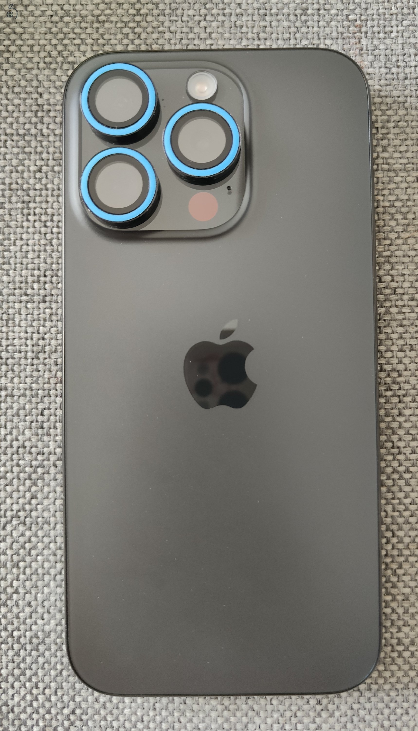 Eladó iPhone 15 PRO kihasználatlanság miatt 