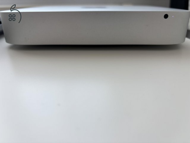 Mac mini (Late 2014) - 8GB RAM, 256 GB SSD, 1 TB HDD