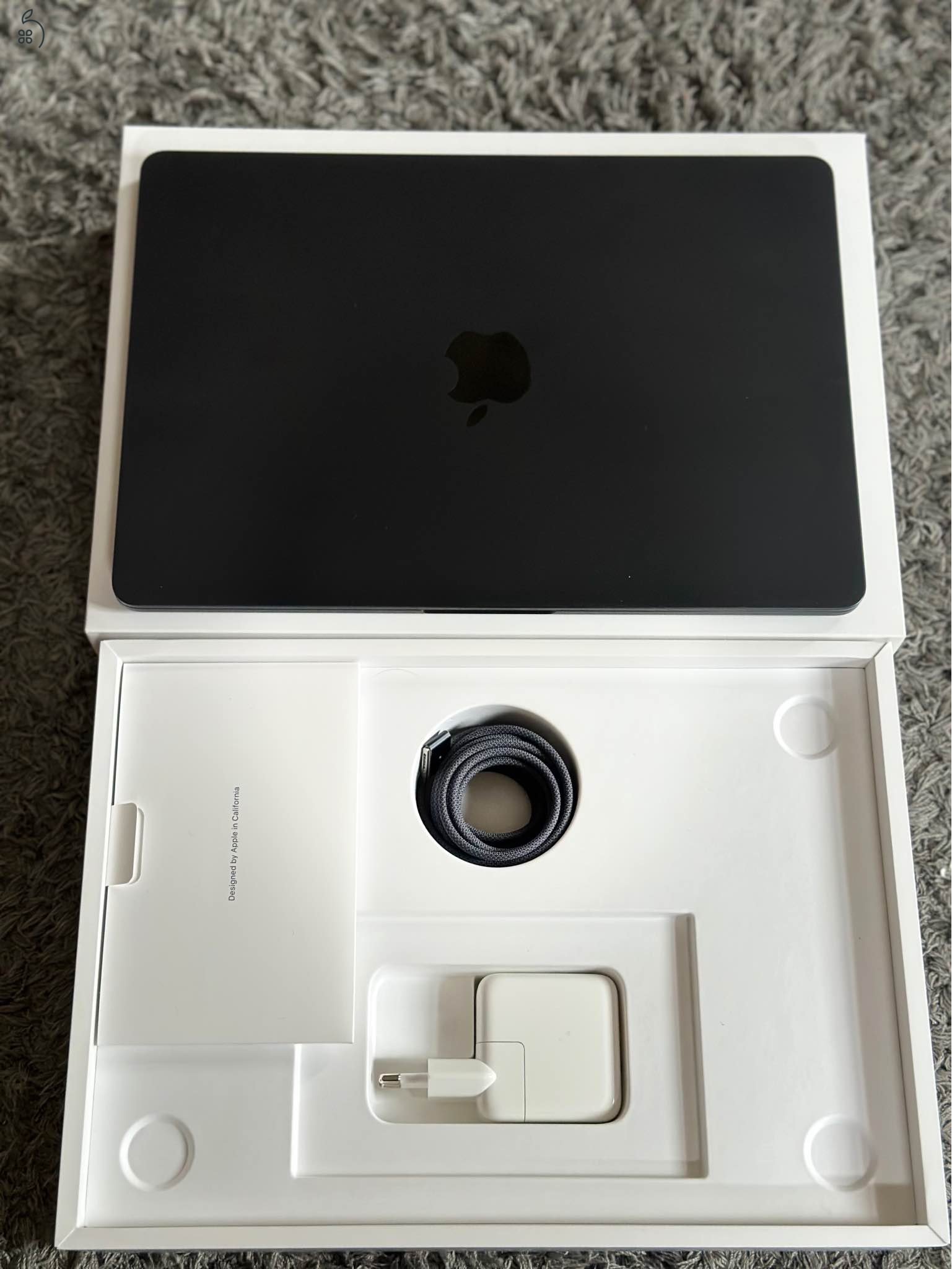 MacBook Air M2 13