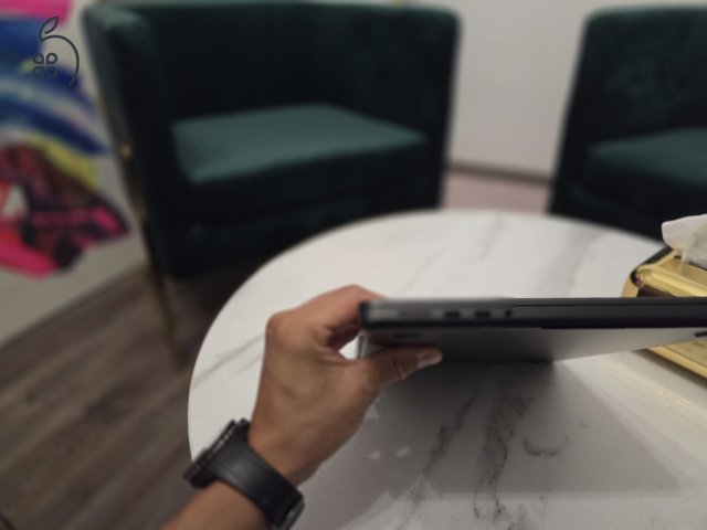 MacBook Pro - 16 GB RAM, Apple M4 ,1TB
