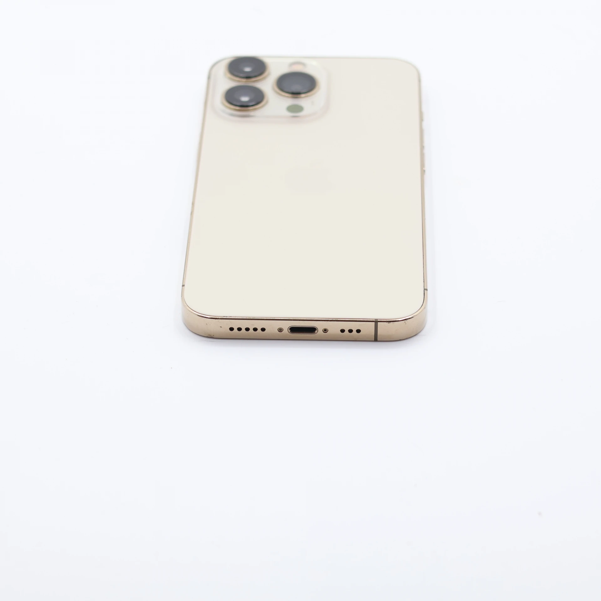 + Ajándékkal és 1 év garanciával! Felújított iPhone 13 Pro 256 GB Gold