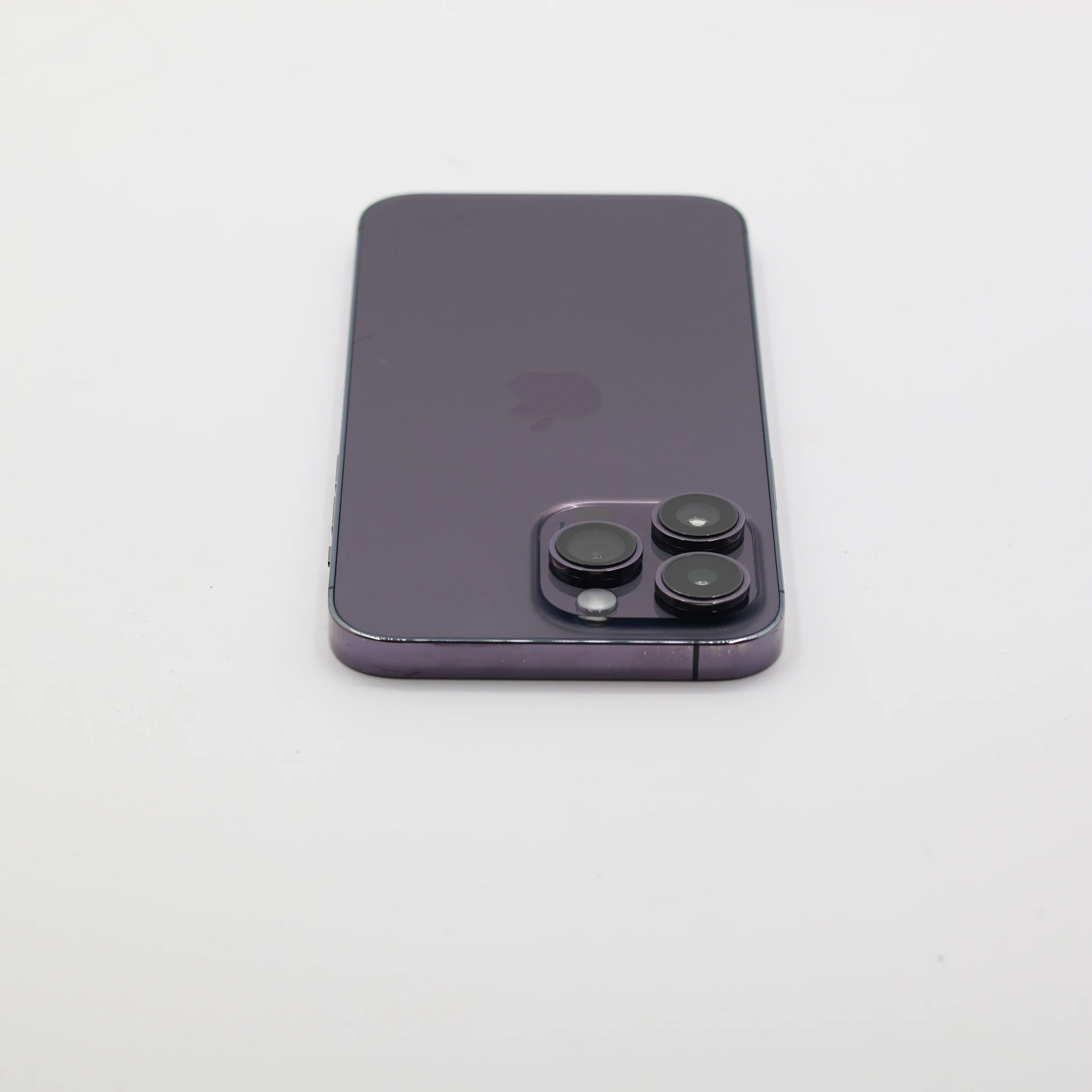 + Ajándékkal és 1 év garanciával! Felújított iPhone 14 Pro Max 128 GB Purple