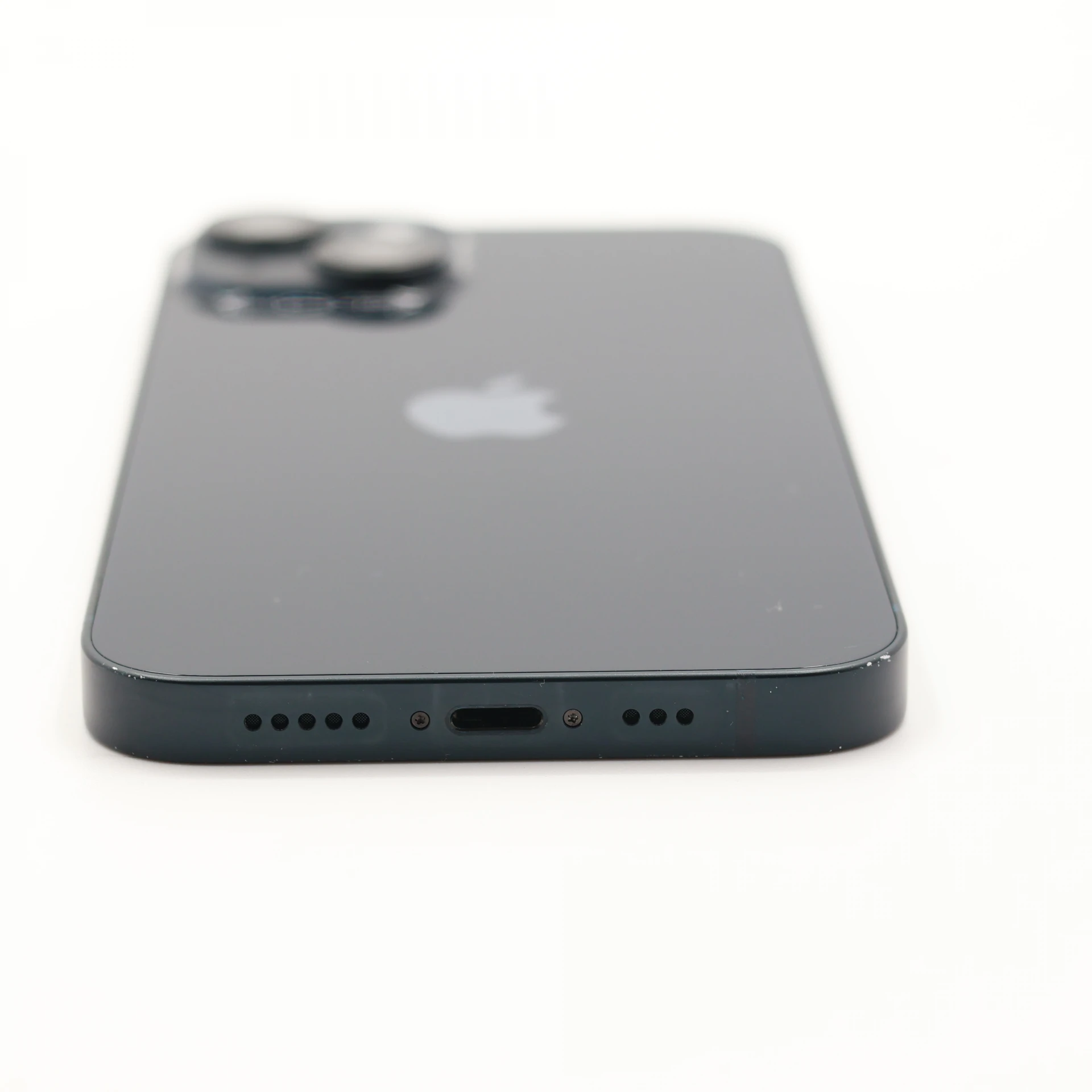 + Ajándékkal és 1 év garanciával! Felújított iPhone 14 256 GB Midnight