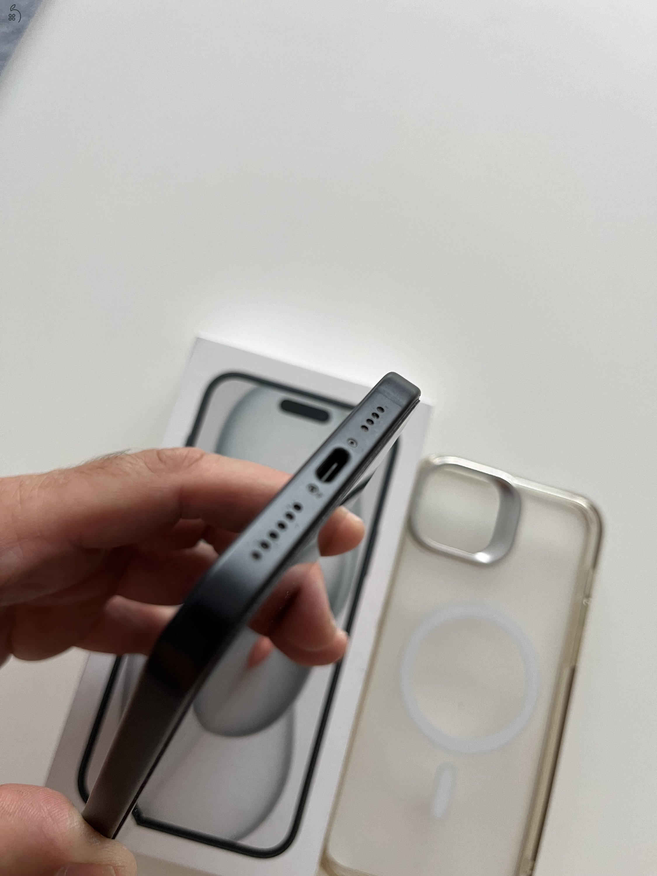 iPhone 15 Plus 128GB Apple Care + jótállás 2026.07.14.-ig! 